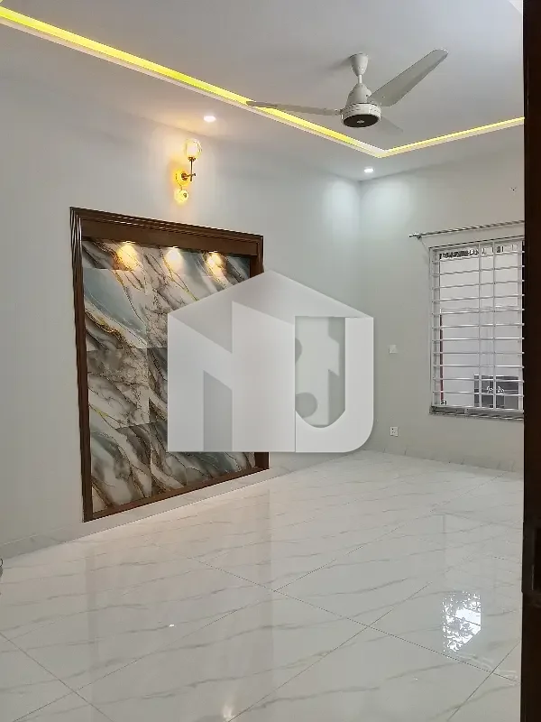 7 Malrla Like Brand Full House Avilable For Rent In G-13/2, photo 7