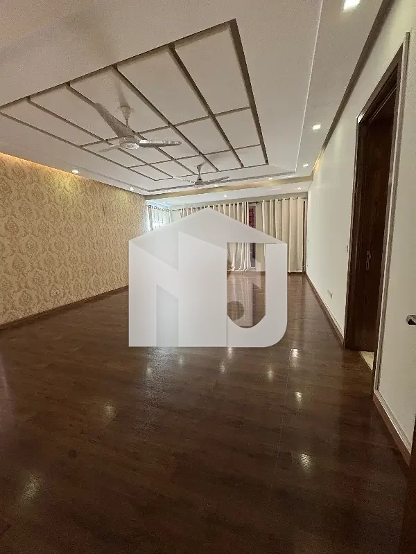 F-7 Luxurious House Available For Rent, photo 27