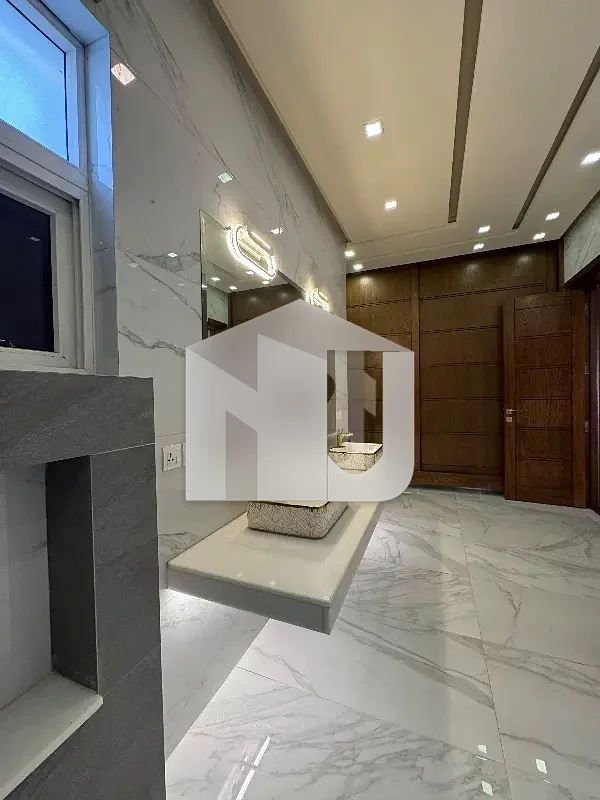 F-7 Luxurious House Available For Rent, photo 25