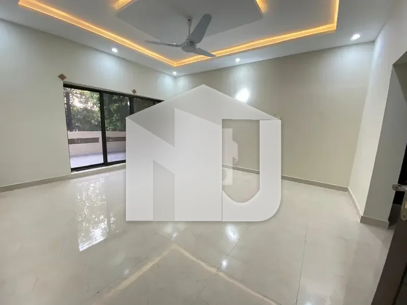 Beautiful House Available For Rent On Prime Location, photo 6