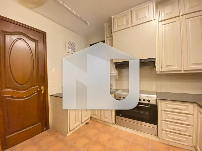 Beautiful House With Big Lawn Available For Rent On Prime Location, photo 27