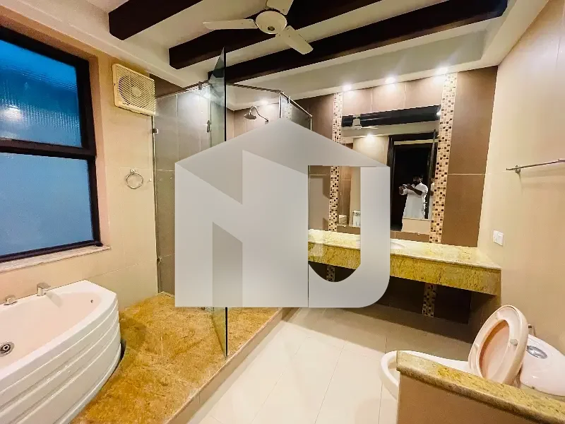 Luxury House On Prime Location Available For Rent . . ., photo 8