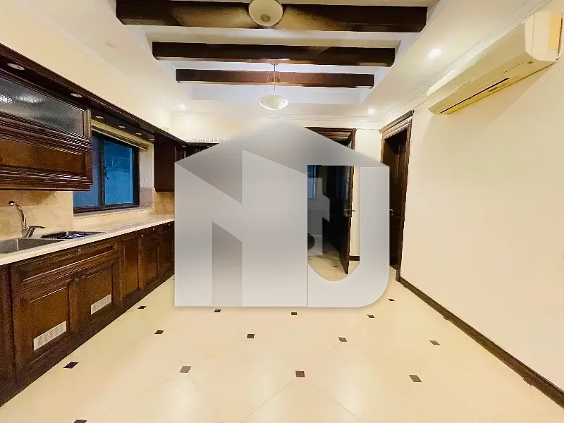 Luxury House On Prime Location Available For Rent . . ., photo 9
