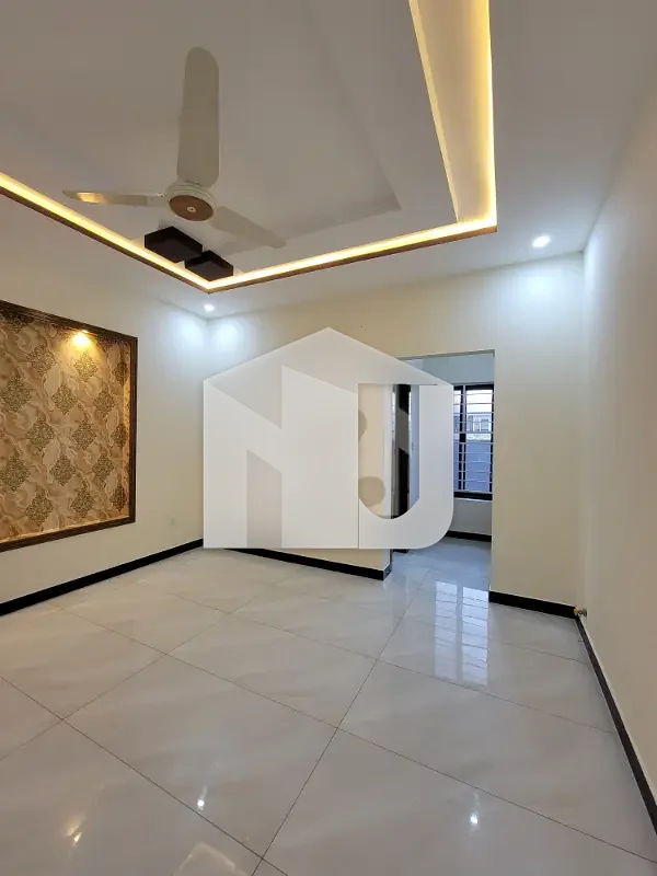 Gulberg Residencia 10 Marla Brand New House Available For Rent, photo 14
