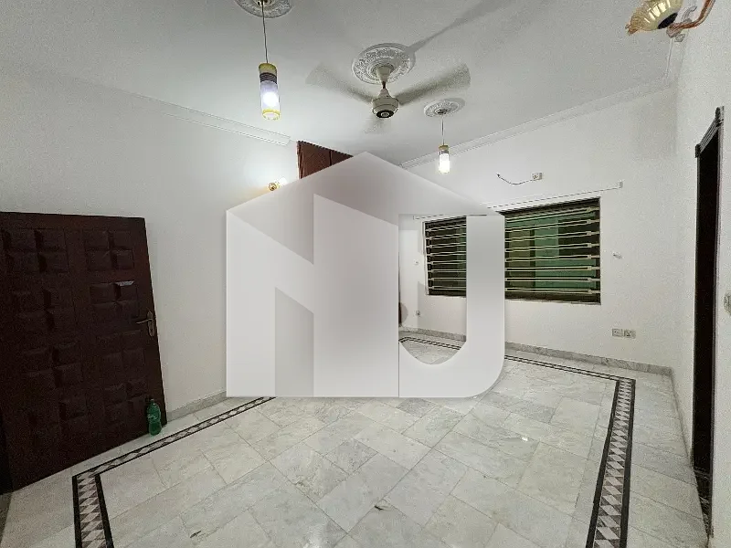 1 Kanal House For Rent In DHA Phase 2, photo 10