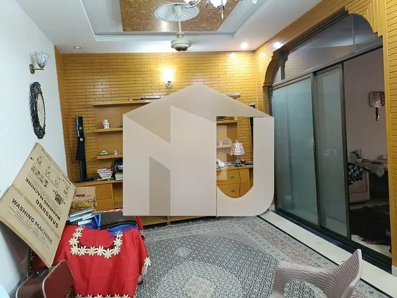 8 Marla Beautiful Double Unit Full House Available For Rent Prime Location G-15/4, photo 6
