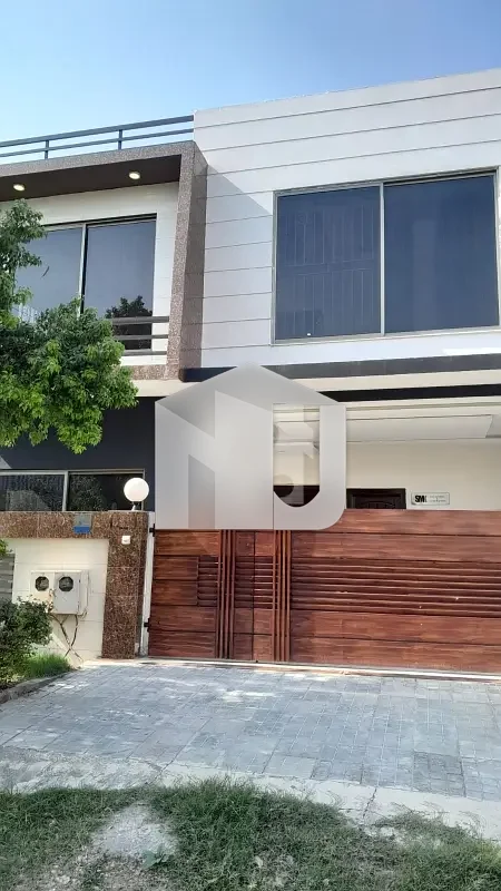 8 Marla Beautiful Double Unit Full House Available For Rent Prime Location G-15/4