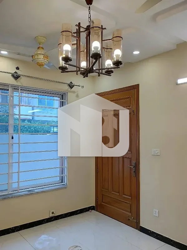 10 Marla House For Rent In G-13 Islamabad