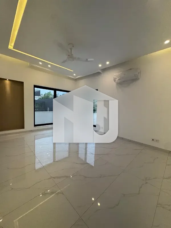 F-7 Brand new House For Rent Demand 8000$, photo 7