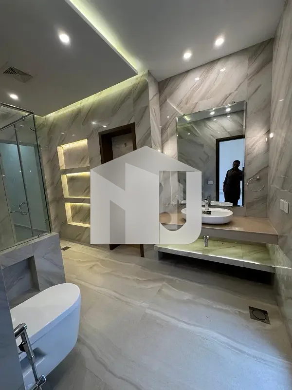 F-7 Brand new House For Rent Demand 8000$, photo 18