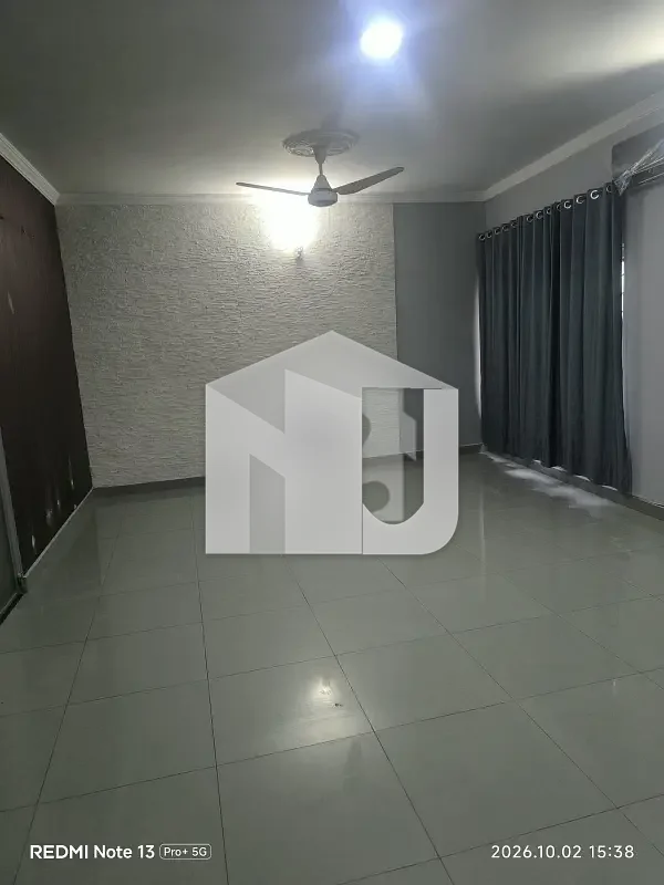 Full House For Rent 5 Bed 5 Bath TV Lounge DD Tile Flooring Kitchen Servent Room Bath, photo 9