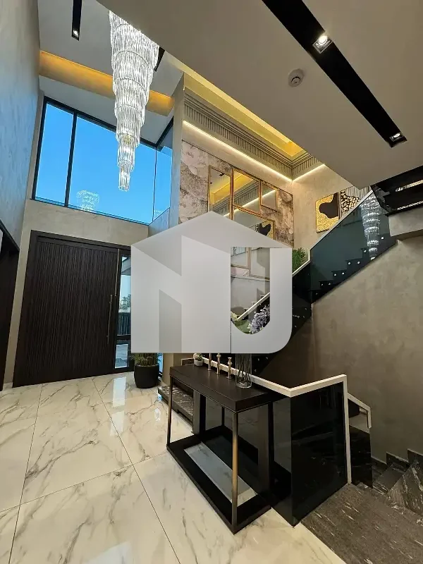 BRAND NEW LUXURY FURNISHED HOUSE FOR RENT IN SECTOR F-7 ISLAMABAD, photo 8