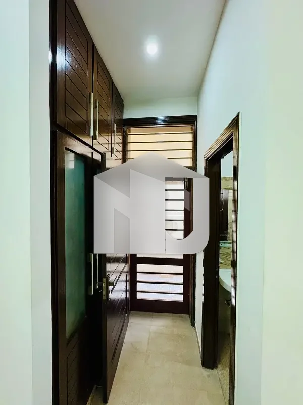5 Marla'S Park Face House For Rent, photo 13