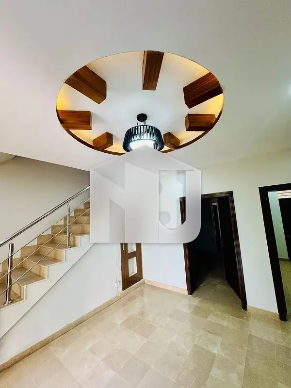 5 Marla'S Park Face House For Rent, photo 22