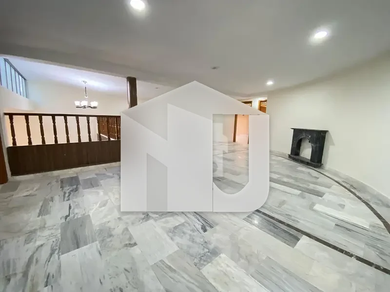 Beautiful House Available For Rent On Prime Location, photo 11