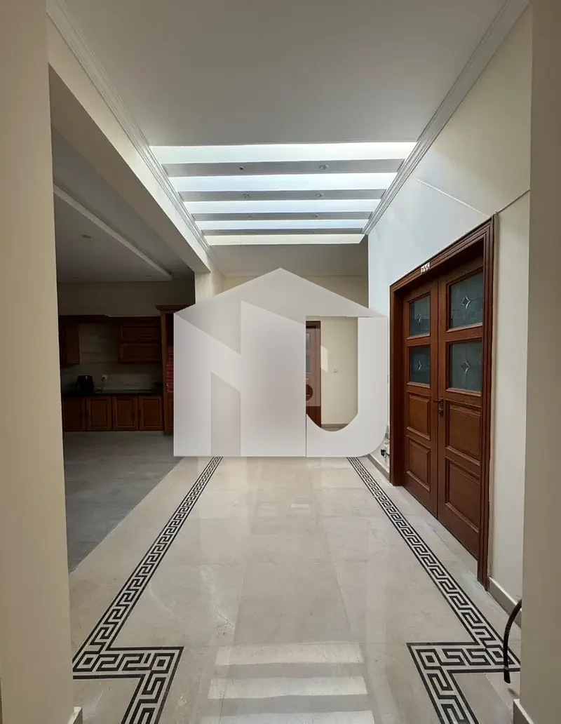 E11 Fully Furnished 18 Bedrooms House Available For Rent  Note ( Pakistani Chinese foreigners), photo 18