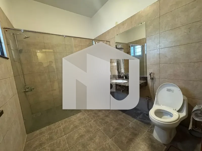 E11 Fully Furnished 18 Bedrooms House Available For Rent  Note ( Pakistani Chinese foreigners), photo 11