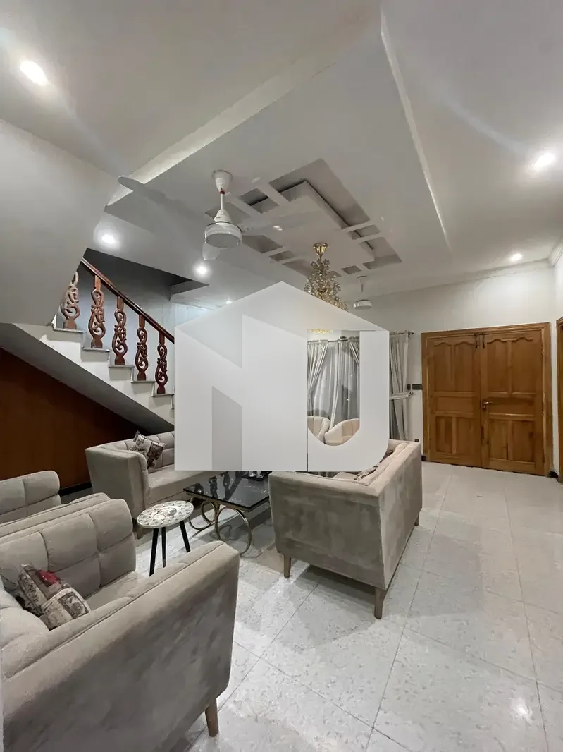 E 11 Fully Furnished new condition house Available For Rent, photo 19