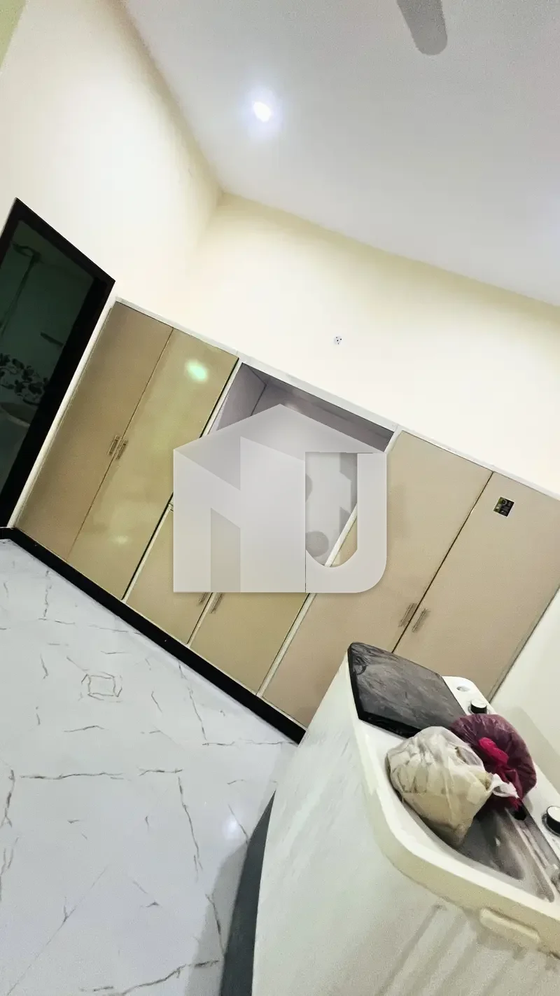 10 Marla Double Storey House Beautiful House For Rent, photo 3