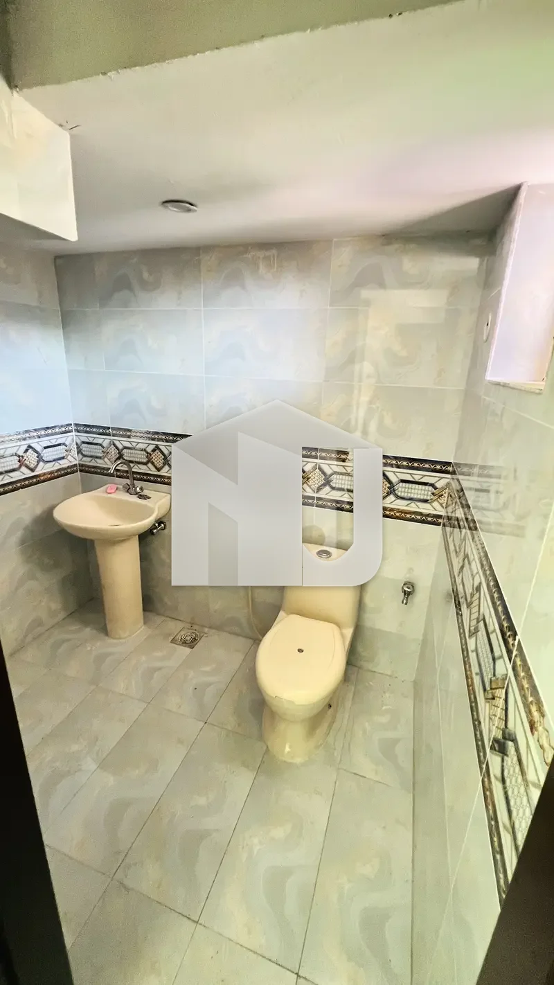 10 Marla Double Storey House Beautiful House For Rent, photo 15