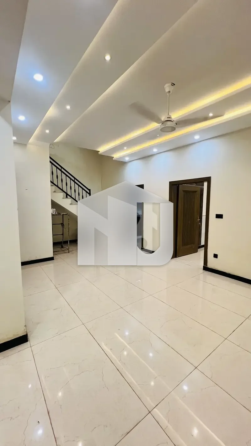6 Marla Double Storey House For Rent