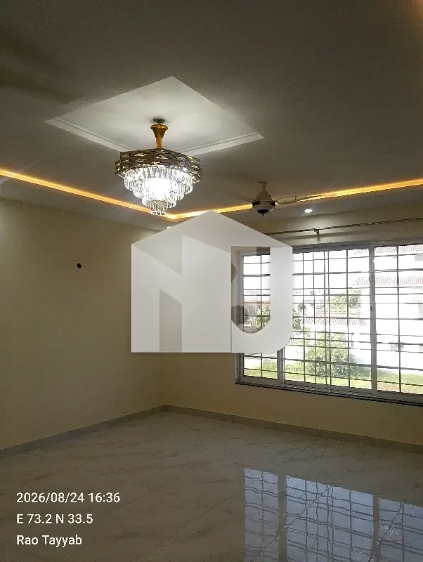 Brand New 10 Marla House For Rent In DHA Emaar Canyon View Islamabad 10 KW Solar system installed, photo 9