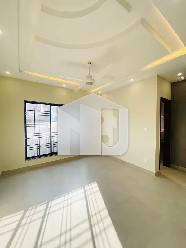 Brand New Stunning Full House Available For Rent In DHA Phase 5 Islamabad, photo 7
