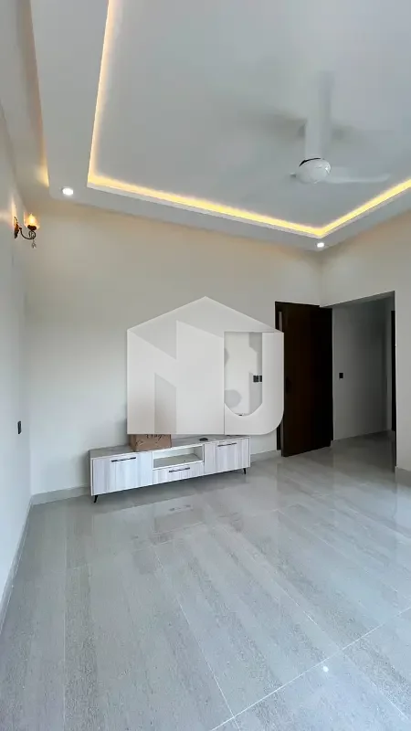 7 Marla Brand New House For Rent DHA Phase 5, Islamabad, photo 9