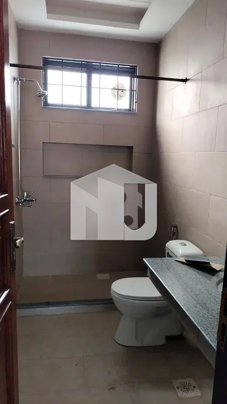 D-12/4 Triple Storey Full House 5 Bedroom, photo 3