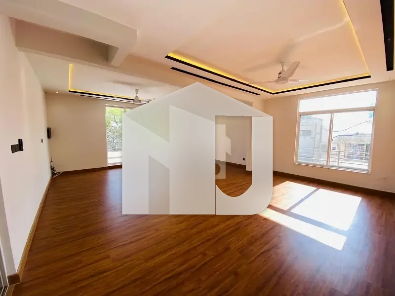 Like A Brand New House For Rent In F8 On Prime Location, photo 24