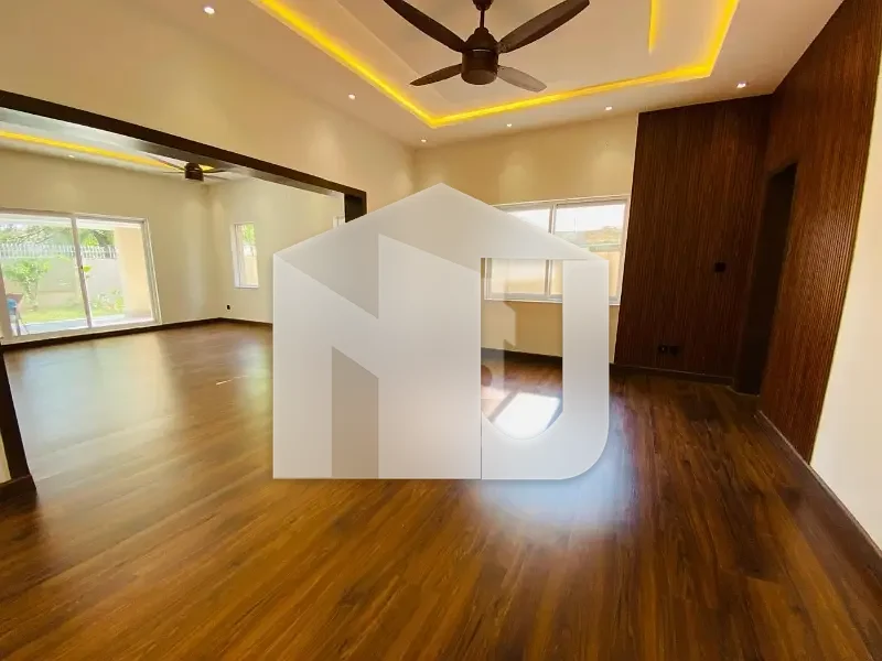 Like A Brand New House For Rent In F8 On Prime Location, photo 20