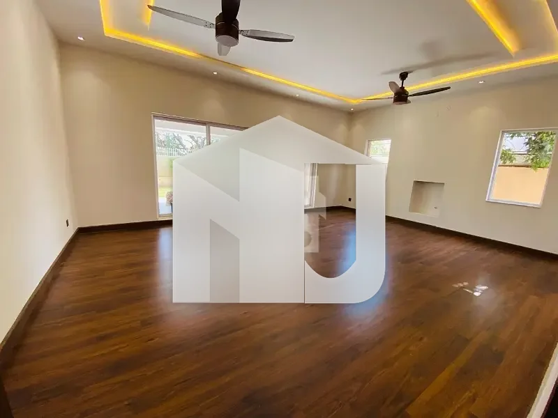 Like A Brand New House For Rent In F8 On Prime Location, photo 14