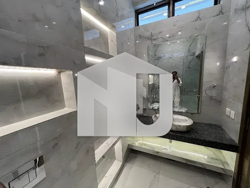 Brand New House For Rent In F7 On Prime Location Only For Foreigner  Having 08 Bedrooms, photo 22