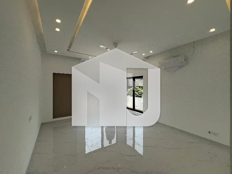 Brand New House For Rent In F7 On Prime Location Only For Foreigner  Having 08 Bedrooms, photo 17
