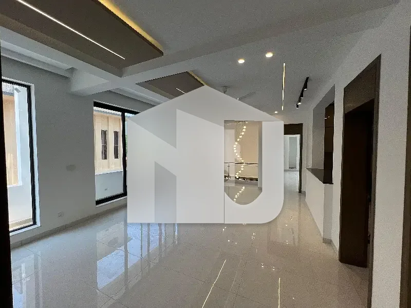 Brand New House For Rent In F7 On Prime Location Only For Foreigner  Having 08 Bedrooms, photo 8