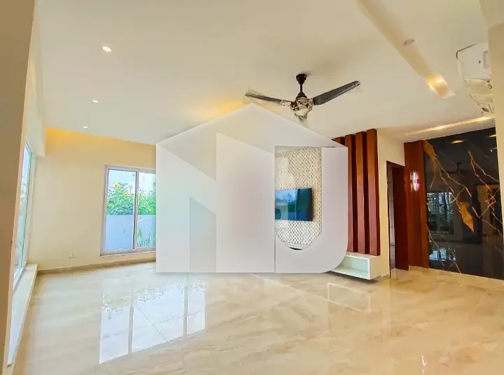 1 Kanal Brand New Full House For Rent, photo 9