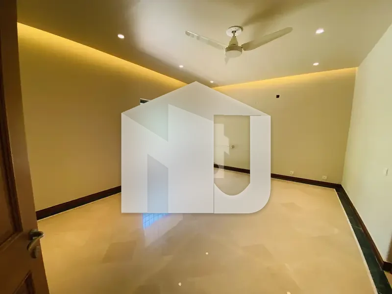 F-7/2 Newly House | 5 Bedrooms & 6 Bathroom, photo 17