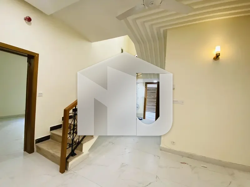F-8 Renovated House For Rent, photo 14