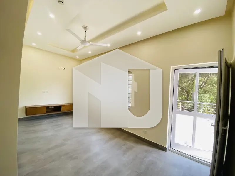F-8 Renovated House For Rent, photo 19