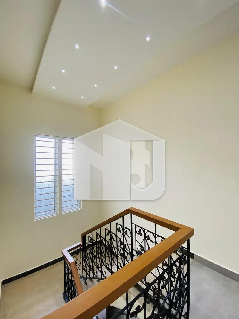 F-8 Renovated House For Rent, photo 26