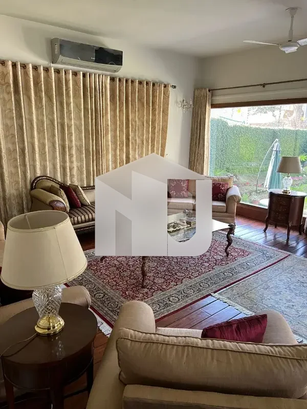 Fully Furnished Newly House For Rent In E7 On Prime Location With Beautiful Lawn, photo 8