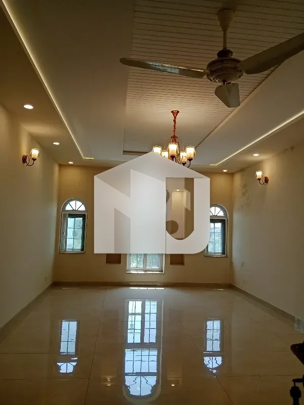 10 Marla Brand New Luxury Designer House For Rent In D12 Near To Markaz & Family Park Margala Facing, photo 27