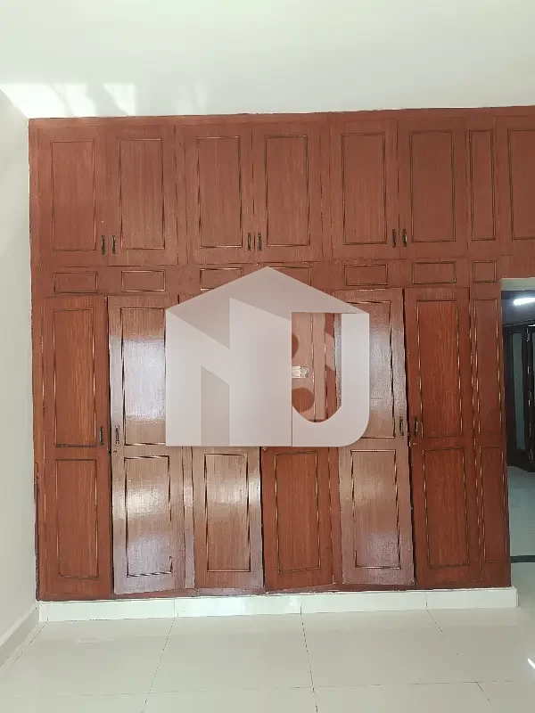 16 MARLA DOUBLE STOREY HOUSE FOR RENT G10/1  DUBAL SIDE GATE FRONT AND BACK, photo 14
