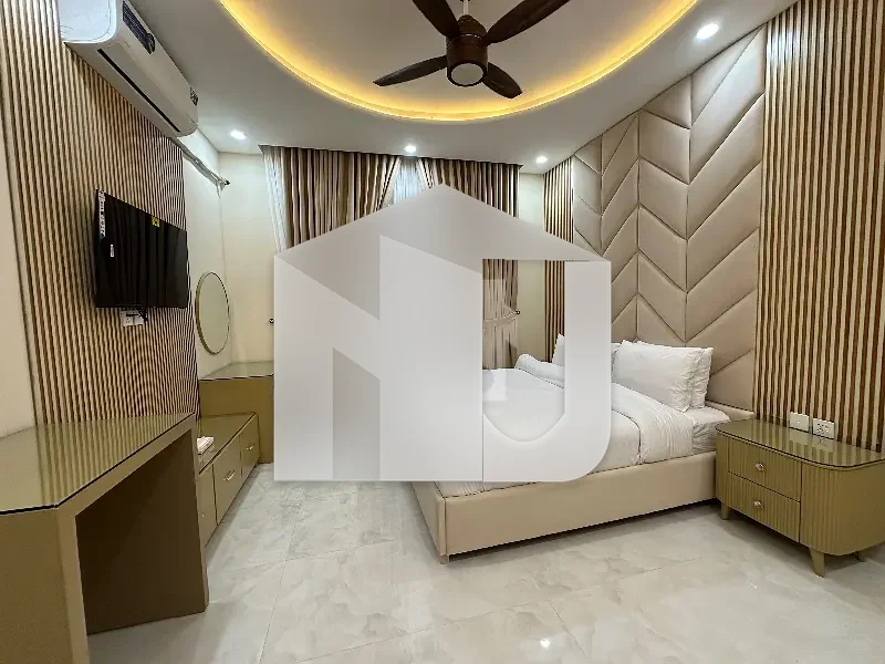 E-11 Luxurious Brand New Triple Storey Fully Furnished House With Lift 14 Beds, photo 22