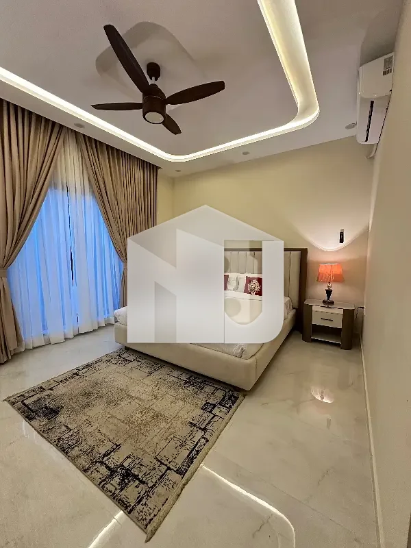 E-11 Luxurious Brand New Triple Storey Fully Furnished House With Lift 14 Beds, photo 8