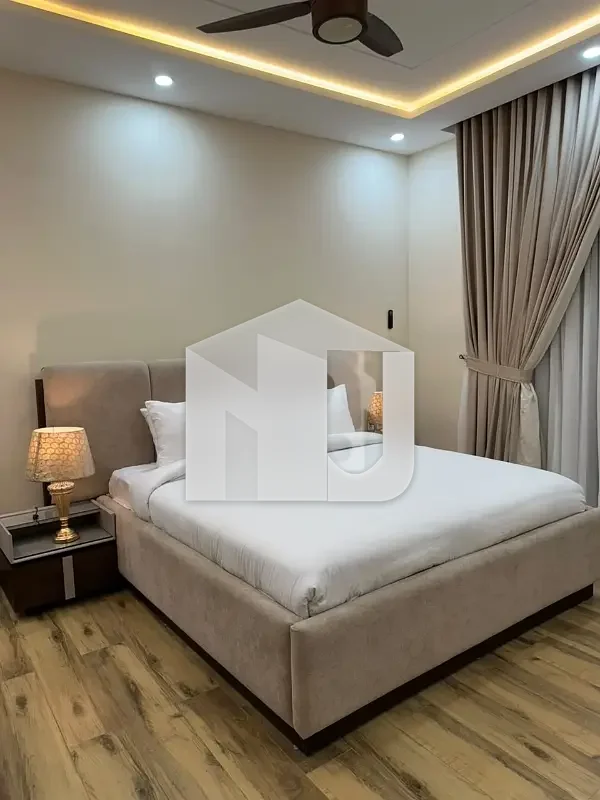 E-11 Luxurious Brand New Triple Storey Fully Furnished House With Lift 14 Beds, photo 28