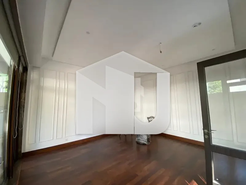 Brand New 5-Bed Luxury House | Triple Story | Modern Kitchens & Lawn, photo 14