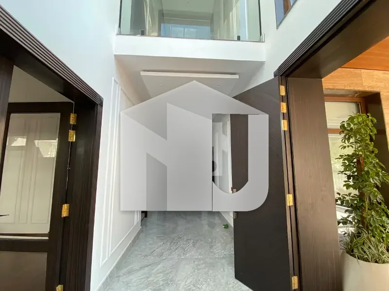 Brand New 5-Bed Luxury House | Triple Story | Modern Kitchens & Lawn, photo 12