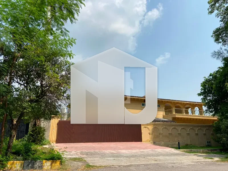 Beautiful House Available For Rent In E-7