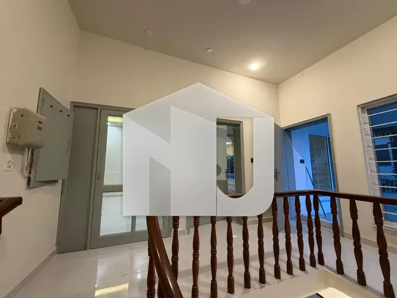 6 Beds Thorough Renovated F-8 Elegant House, photo 19
